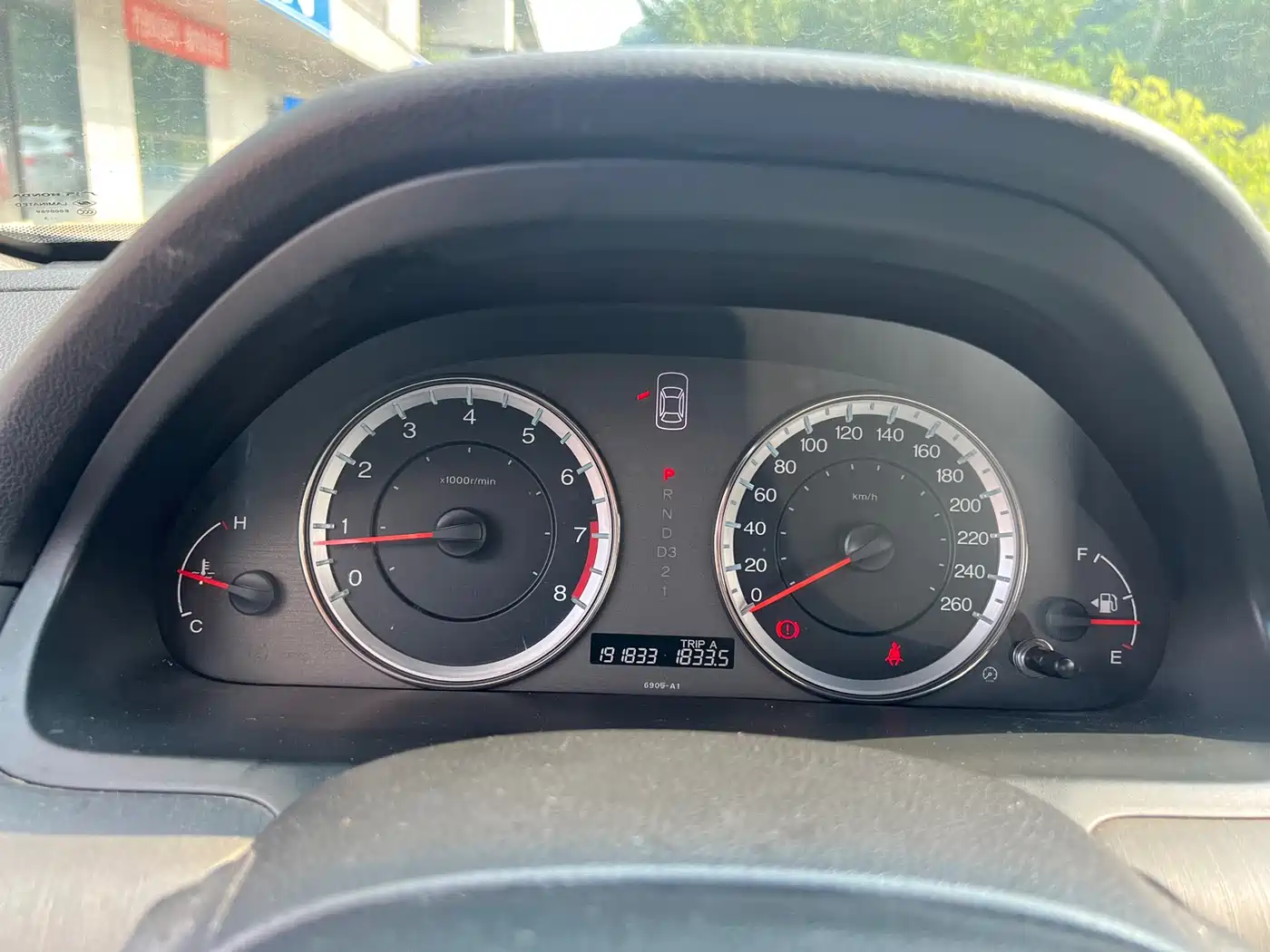 Фото 17 - Honda Accord