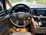 Фото 8 - Buick GL8