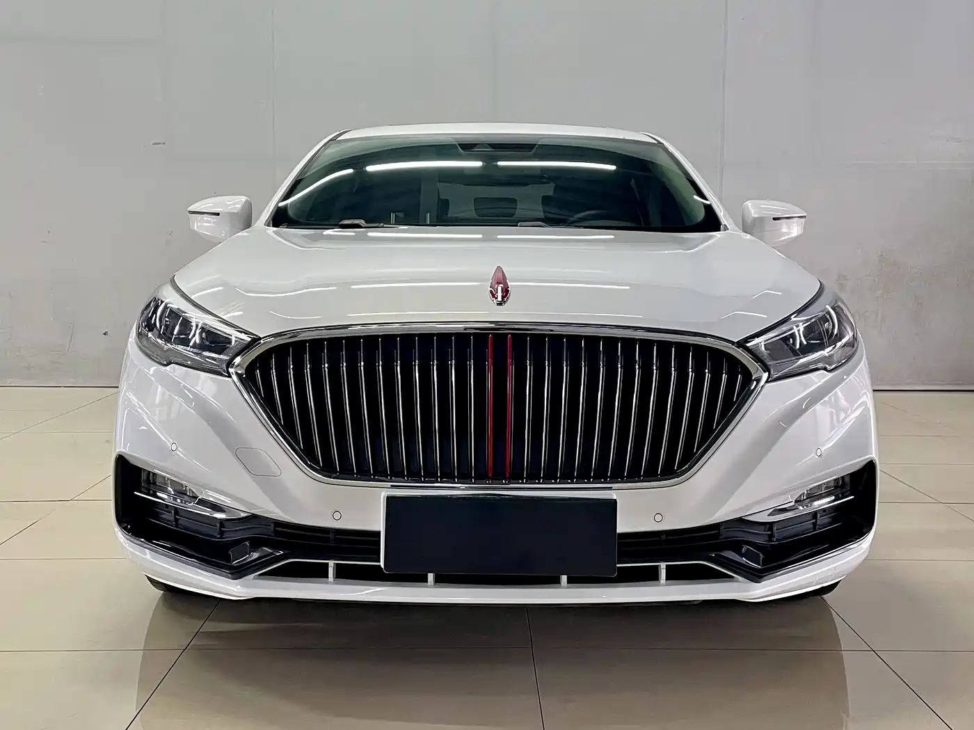 Hongqi H5 2018 2018 30TD Smart Connected Dynamic Edition