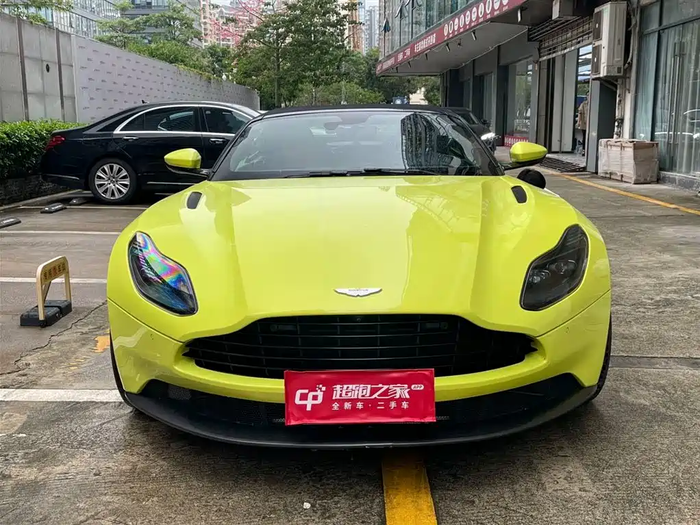 Aston Martin DB11 2019 2019 4.0T V8 Volante