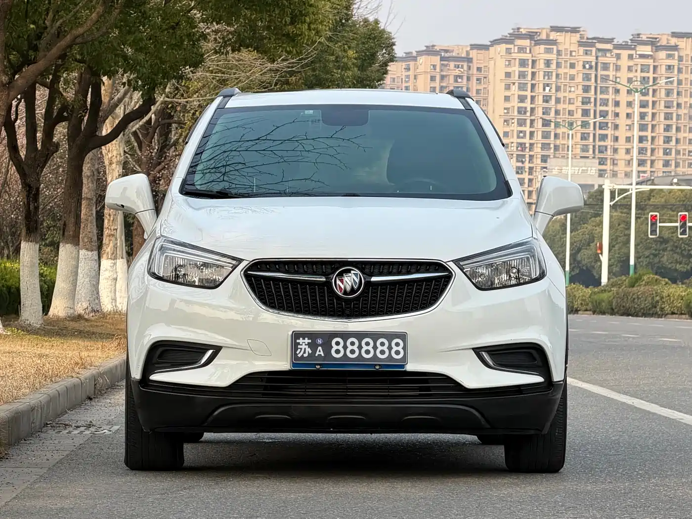 BUICK ANGKOLA