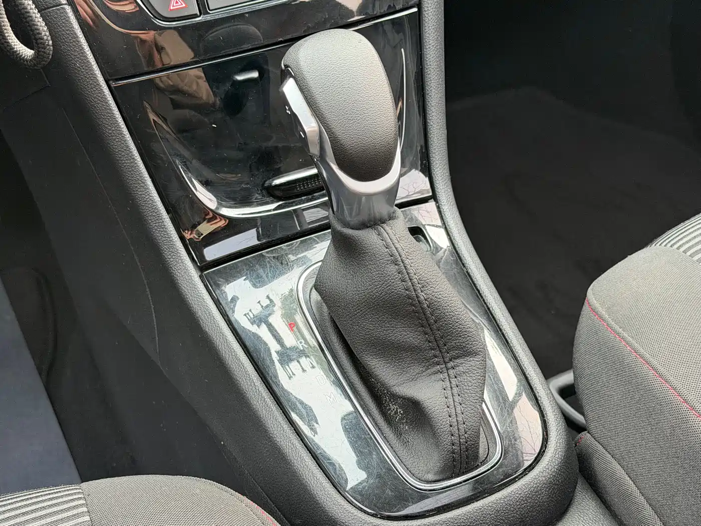 BUICK ANGKOLA