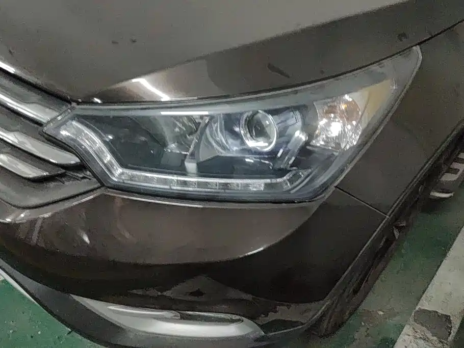 Dongfeng Aeolus Dongfeng Fengshen AX7 2017 2016 2.0L Automatic Smart Comfort