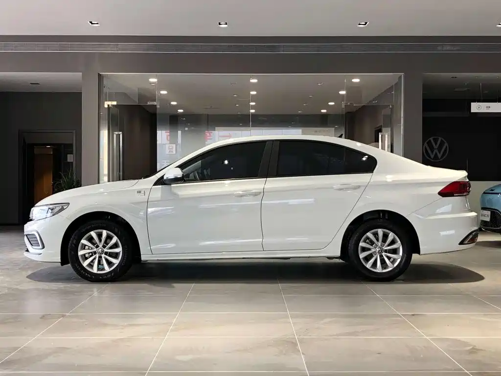 Volkswagen Bora 2024 2023 200TSI DSG Comfort Edition