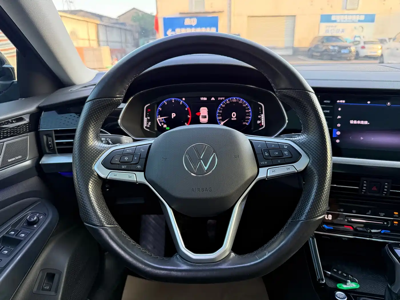 Volkswagen Passat 2022 380TSI Flagship Edition фото 7
