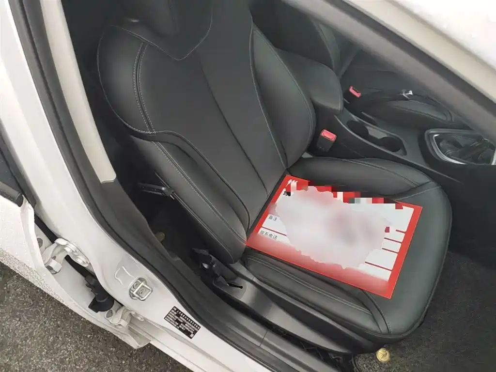 Buick Excelle 2019 18T Auto Connected Elite China VI фото 25