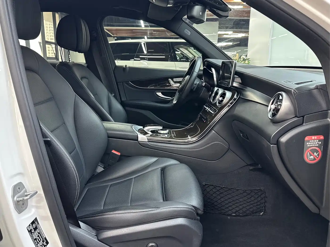 Mercedes-Benz GLC 2016 GLC 260 4MATIC Dynamic фото 6