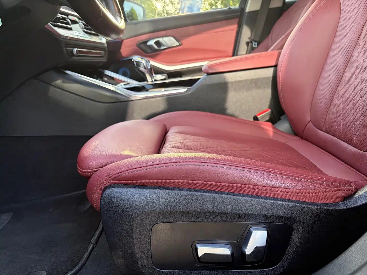 BMW 3 Series 2022 320Li M Sport Package фото 8