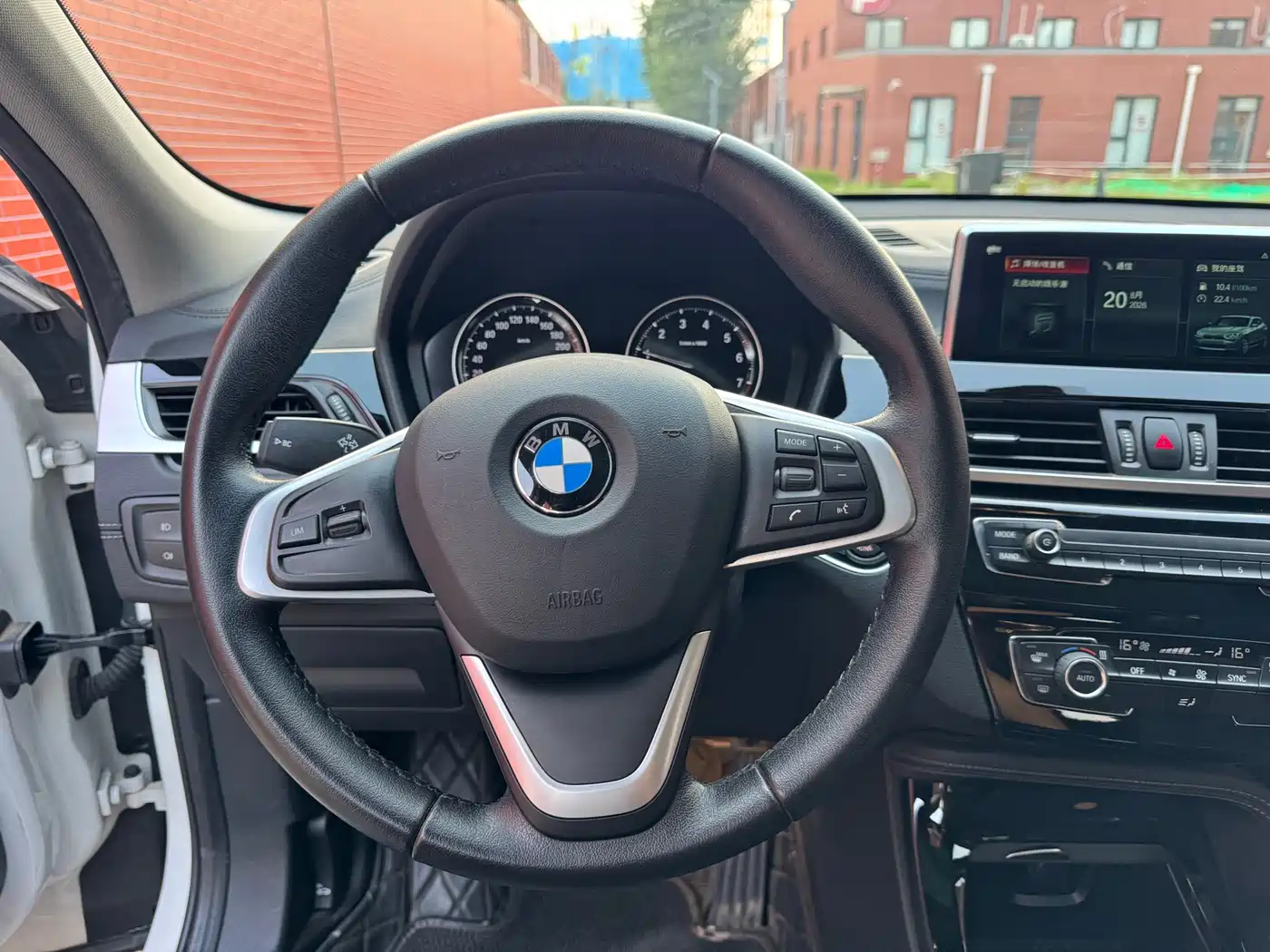 BMW X2 (Import) 2019 2019 sDrive25i Leading M Off-Road Package China VI