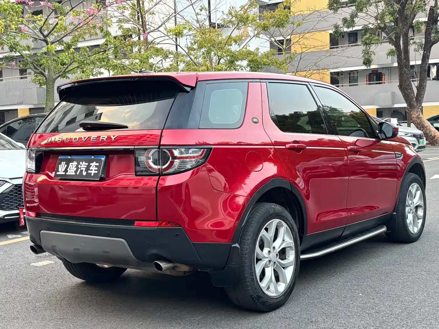 Land Rover Discovery Sport 2016 2.0T SE фото 4