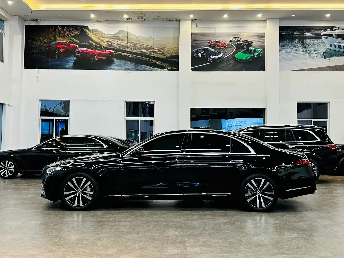 Фото 3 - Mercedes-Benz S-Class