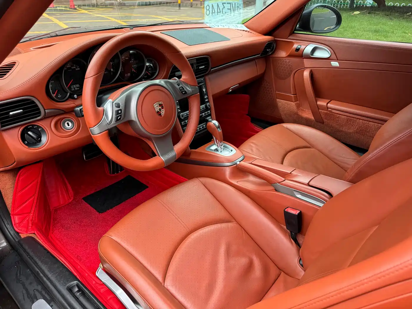 Фото 5 - Porsche 911