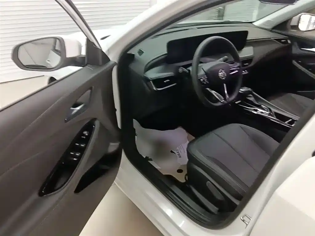 Buick Verano 2023 Pro Joy Edition фото 16
