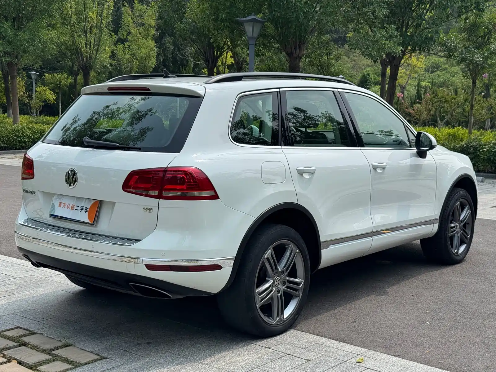 Photo 6 - Volkswagen Touareg