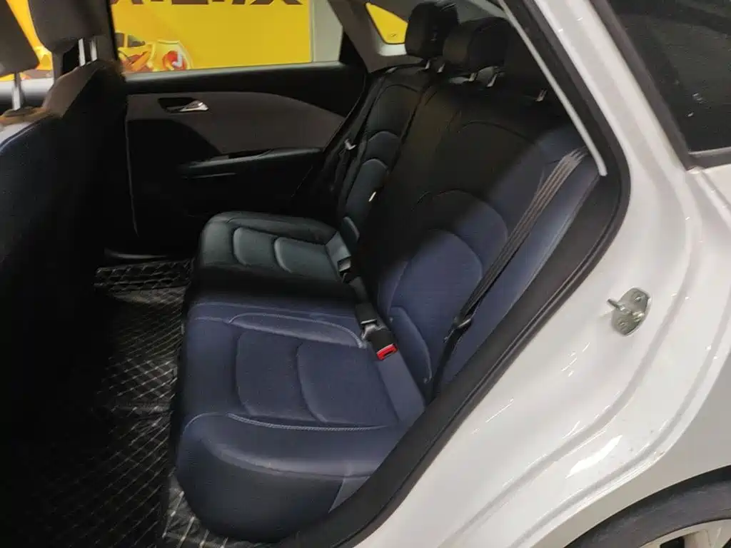 Chevrolet Monza 2025 2024 1.5L Dual-Clutch Delight Edition
