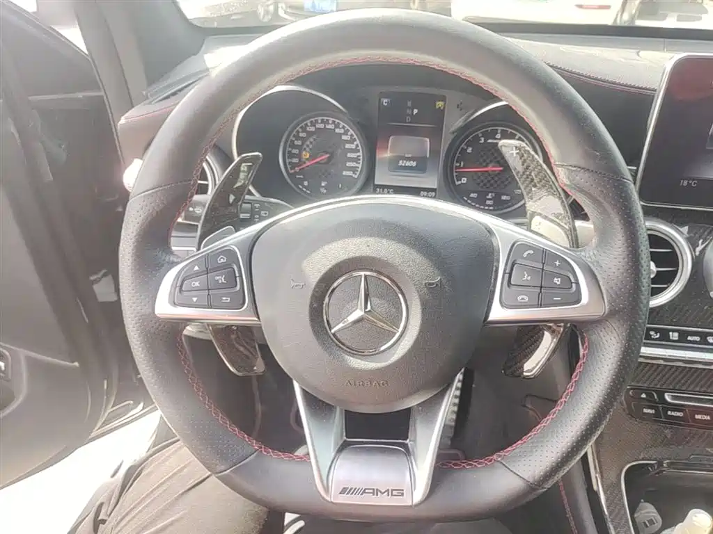 Mercedes-Benz GLC AMG 2017 AMG GLC 43 4MATIC фото 11