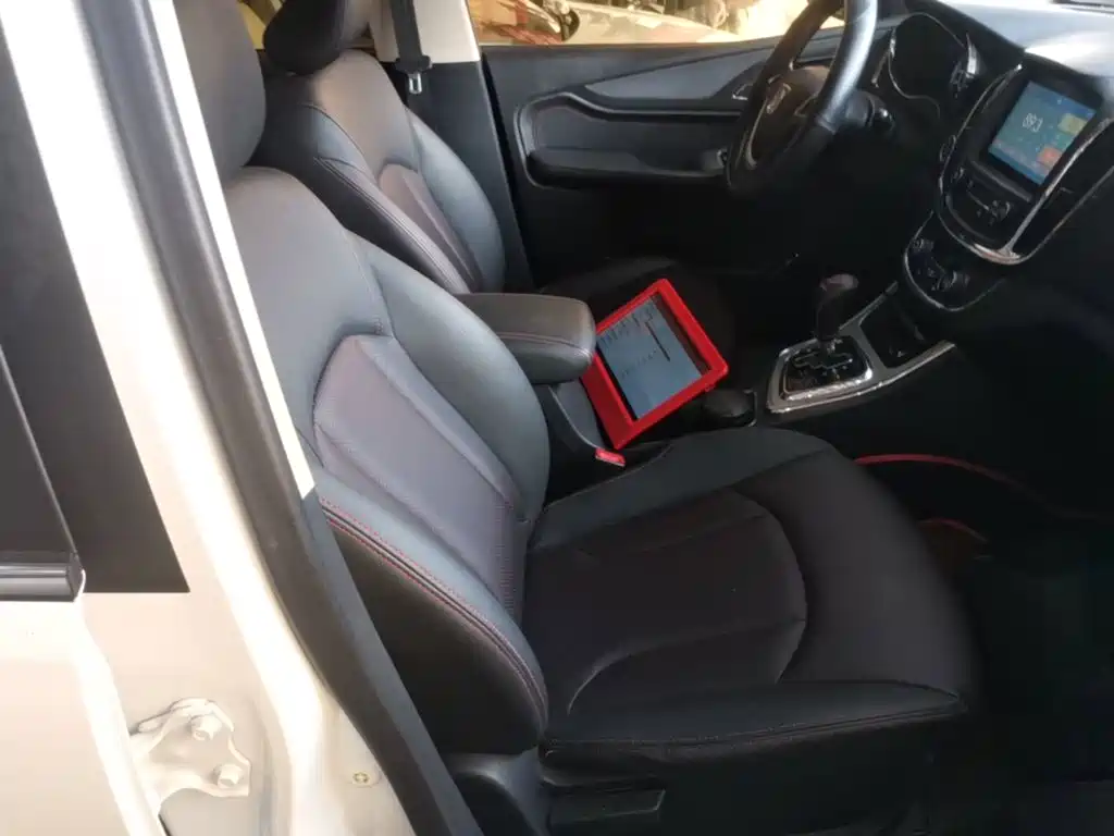 Photo 25 - Baojun 560