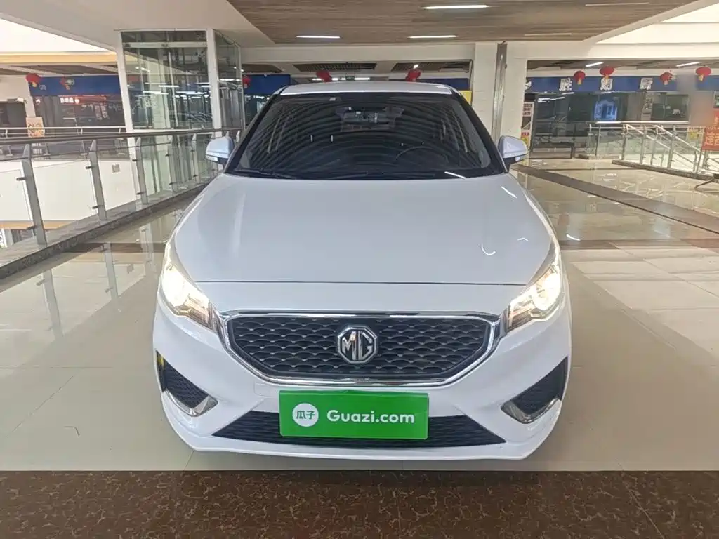 2018 MG 3