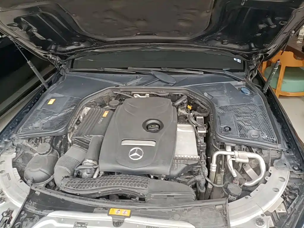 Mercedes-Benz C-Class 2015 Facelift C 200 L Sport фото 20