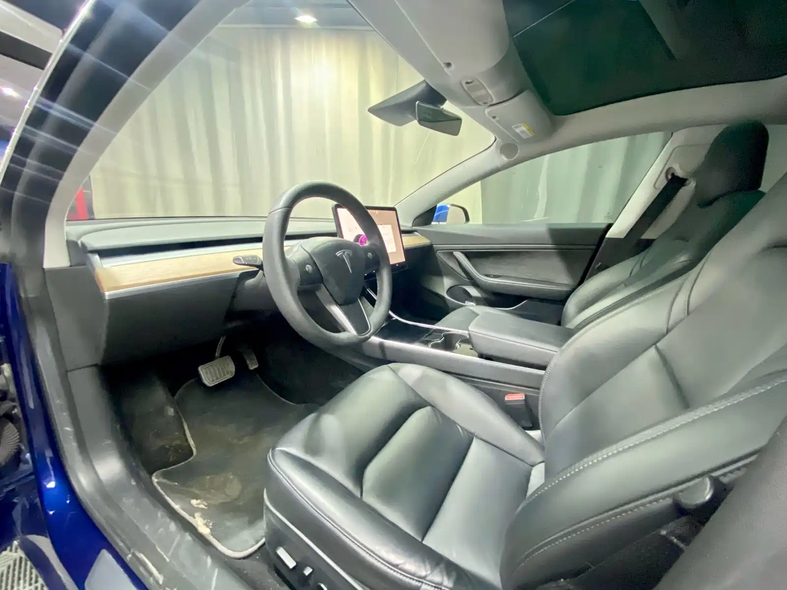 Фото 9 - Tesla Model 3