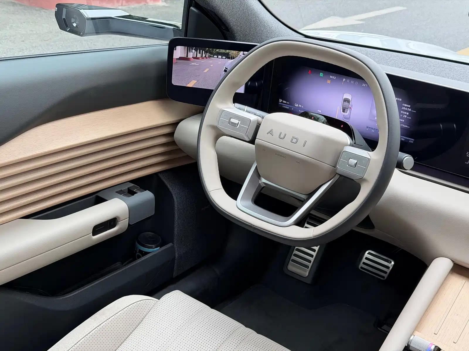 Фото 15 - Audi E5 Sportback