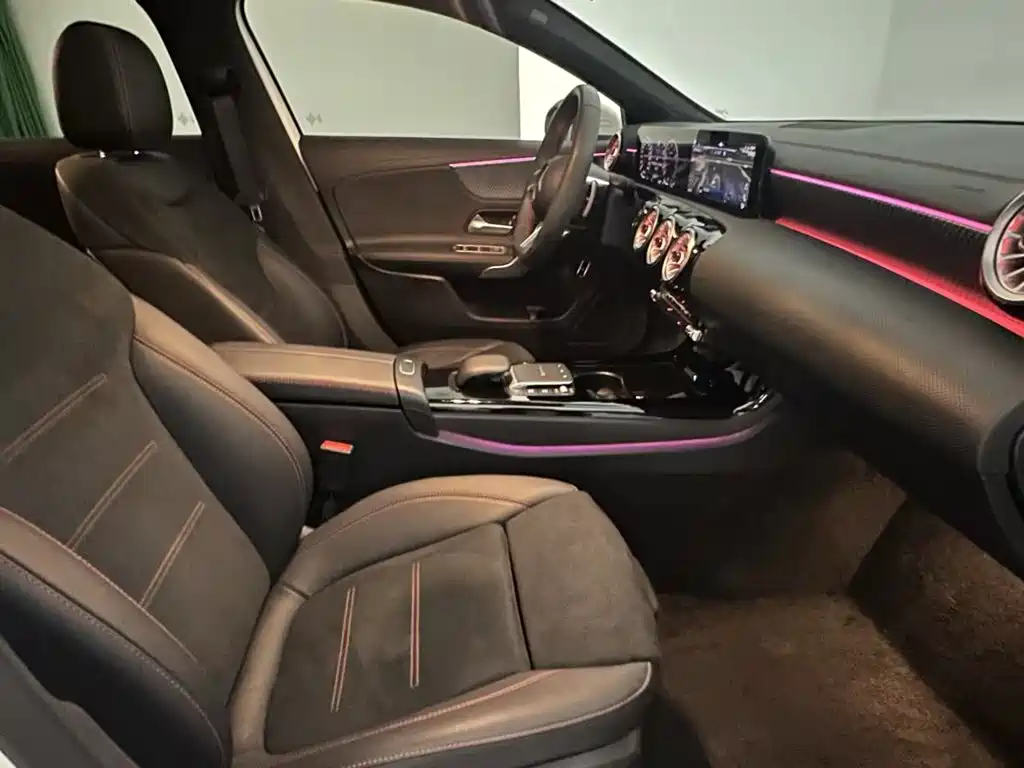 Фото 22 - Mercedes-Benz A-Class