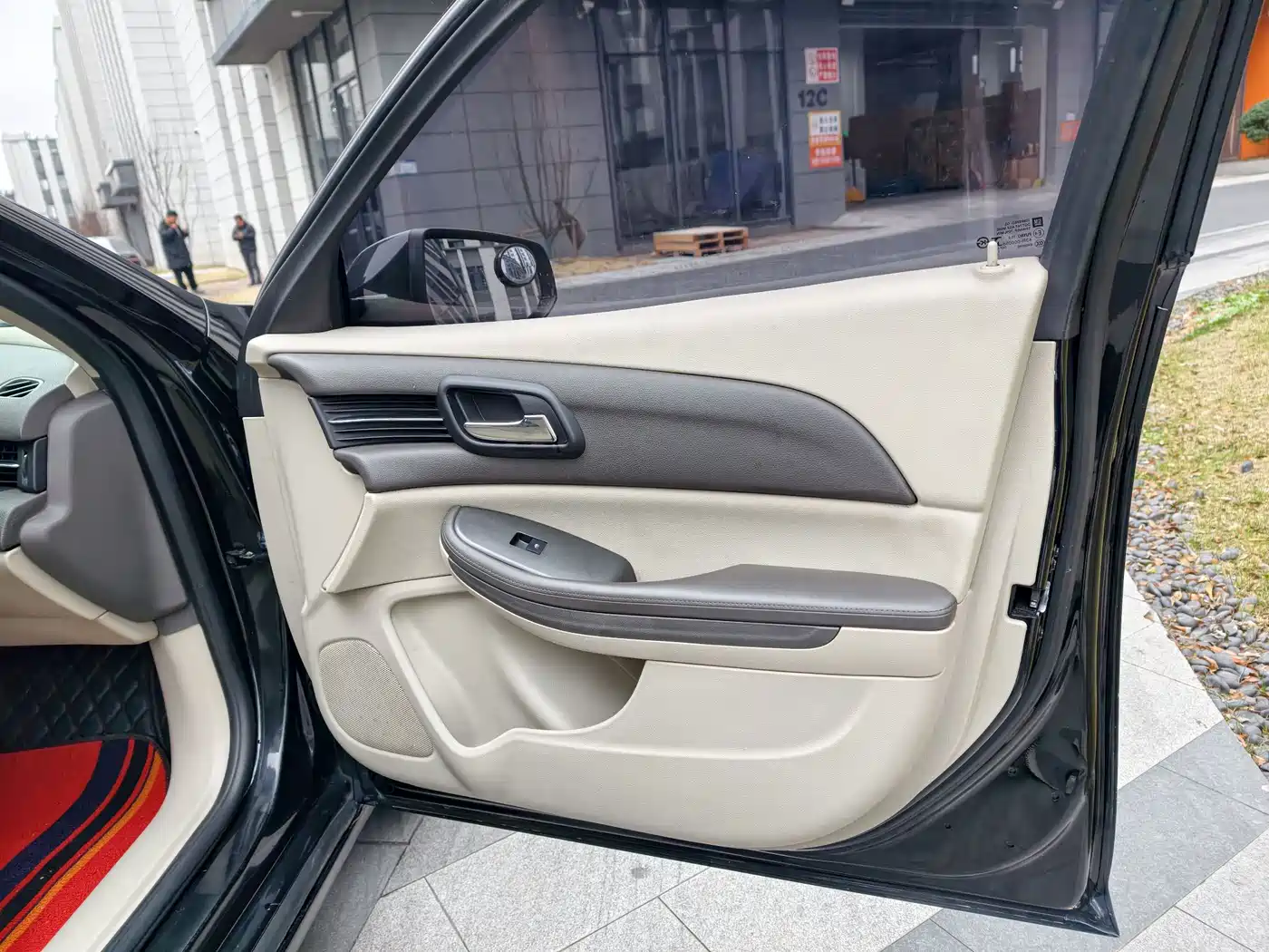 Chevrolet Malibu 2012 2.0L Automatic Comfort Edition фото 14