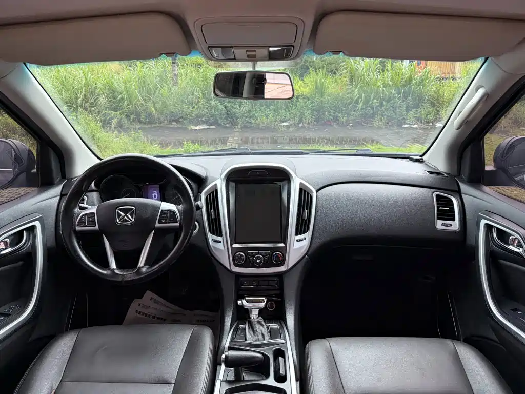 Jiangling Yusheng S350 2014 2014 2.4T Automatic 2WD Diesel Luxury Sunroof 7-seater