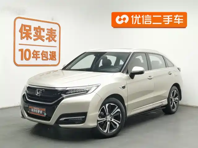 HONDA UR V