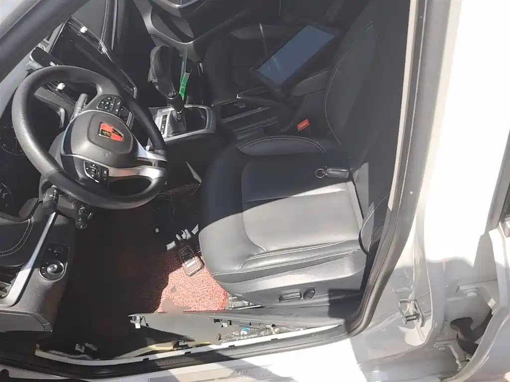 Roewe i6 2019 2020 PLUS 1.6L Manual 4G Connected Glory Flagship Edition