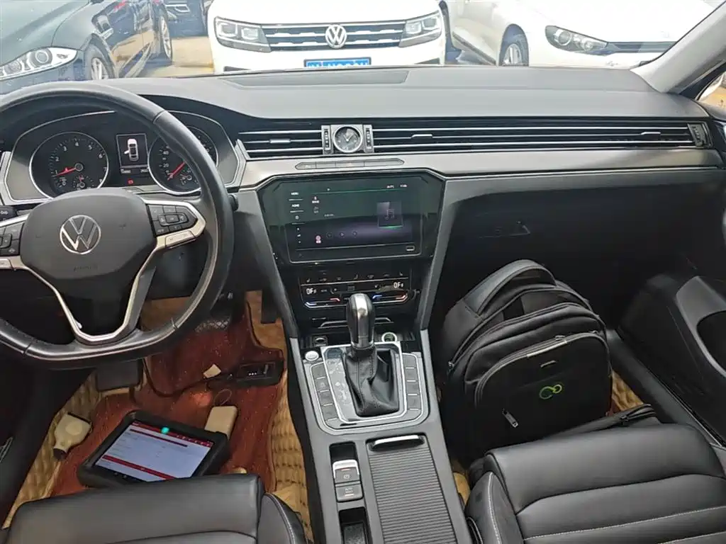 Volkswagen Magotan 2020 330TSI DSG Leading фото 13