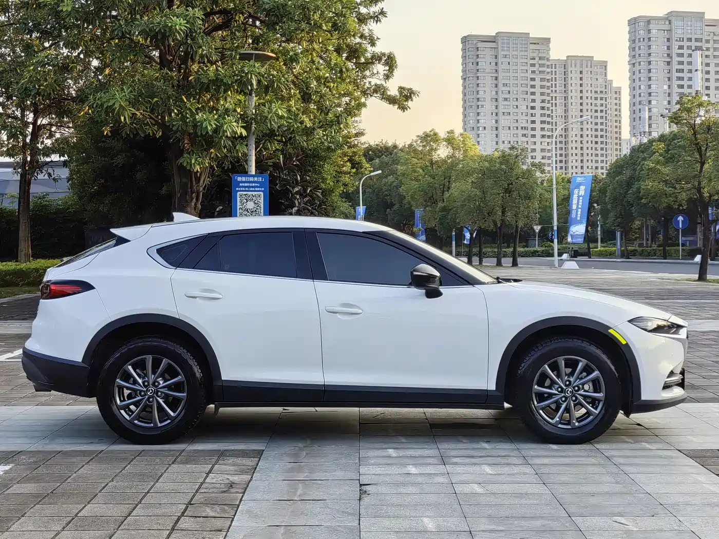 Mazda CX-4 2023 2021 2.0L Auto FWD Skyactiv Explorer Edition