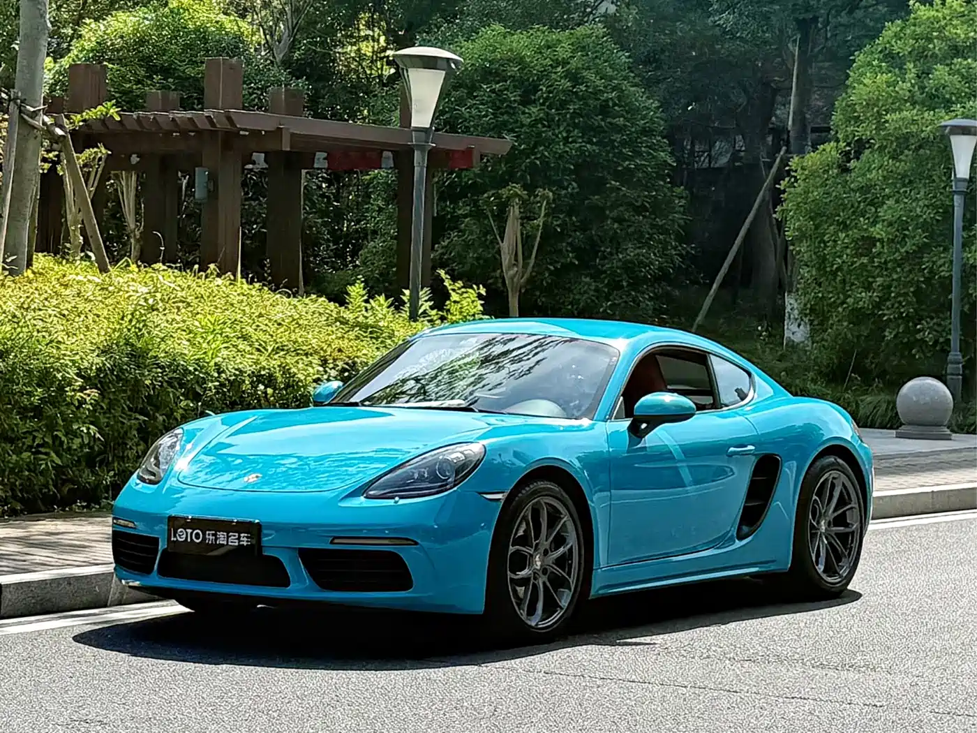 Porsche 718 2018 Cayman 2.0T