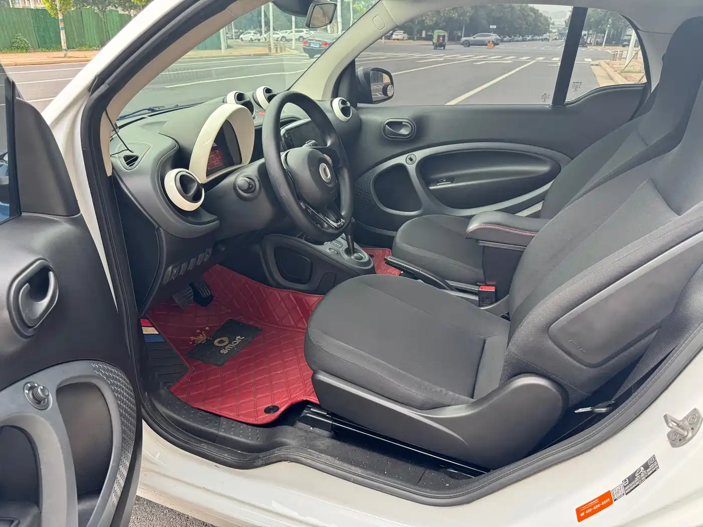smart fortwo 2019 2018 1.0L 52kW Hardtop Agile Edition China V