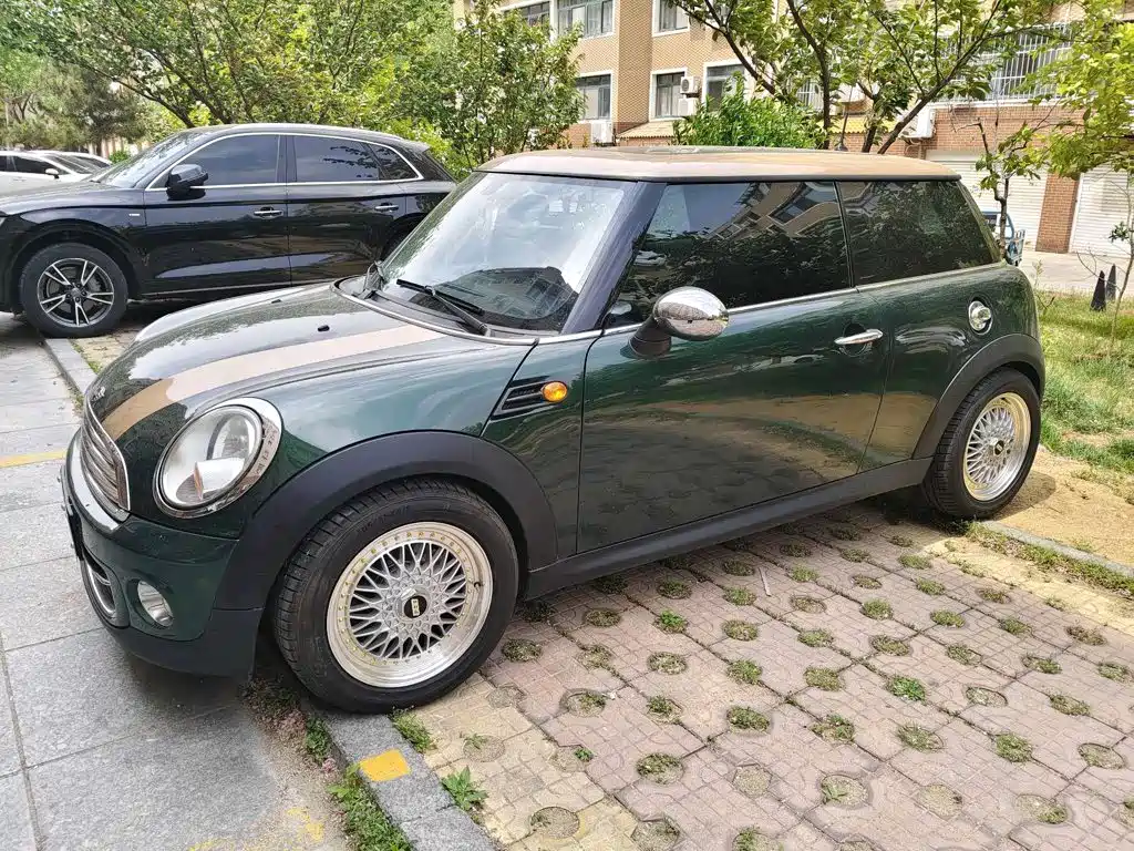 MINI MINI 2011 2011 1.6L COOPER Fun