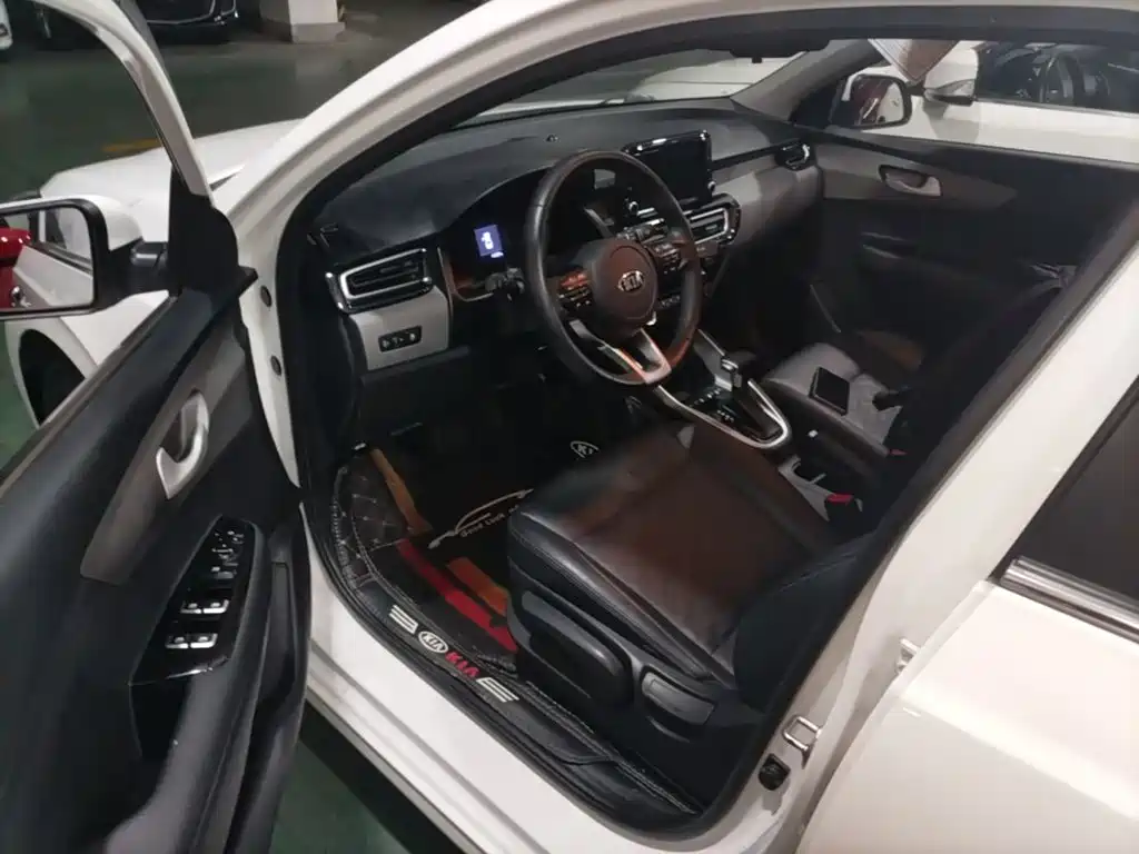 Kia Forte 2017 2018 1.6L Auto Smart Luxury Value-Comfort