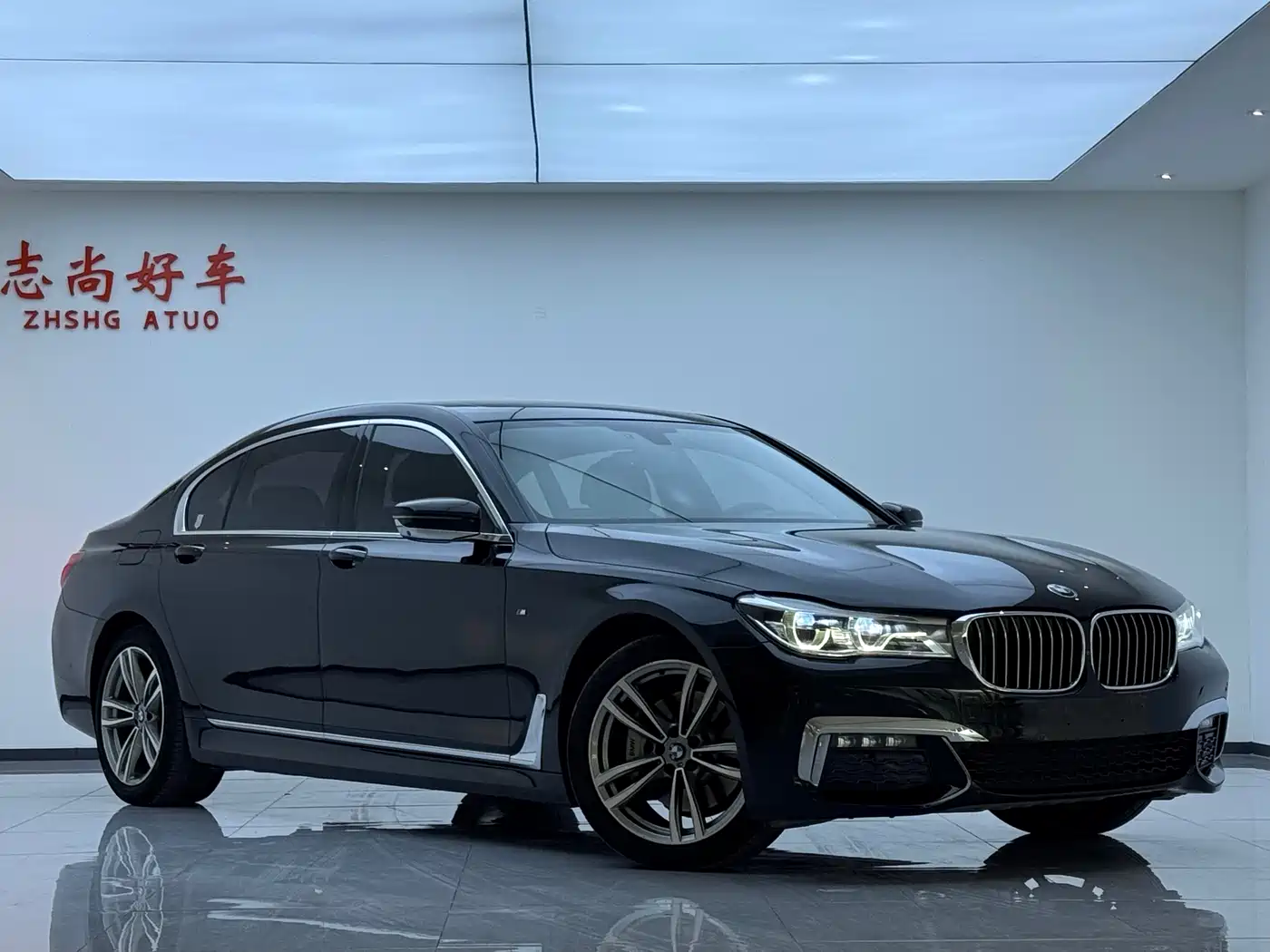 BMW 7 Series 2018 730Li Premium Type M Sport Package фото 3