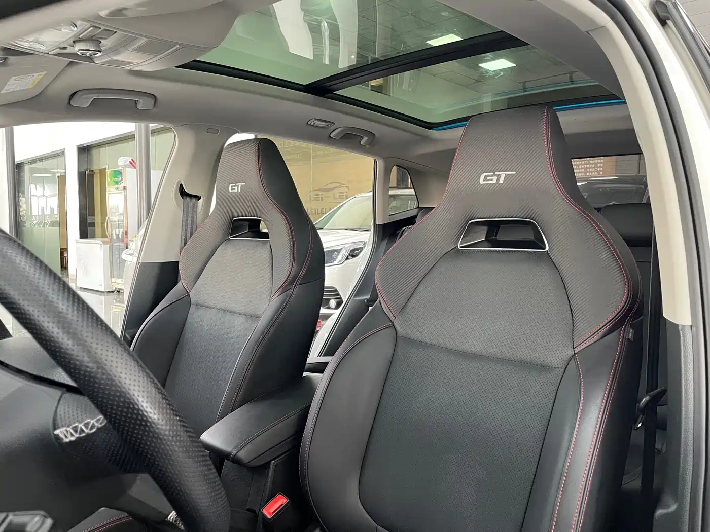 Škoda Kamiq 2021 GT TSI230 DSG Flagship Edition фото 5