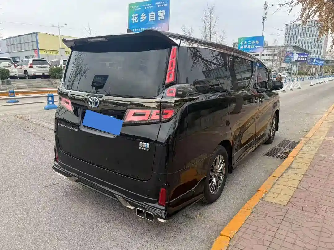 Toyota Vellfire 2023 Crown Hybrid 2.5L HV Premium фото 8