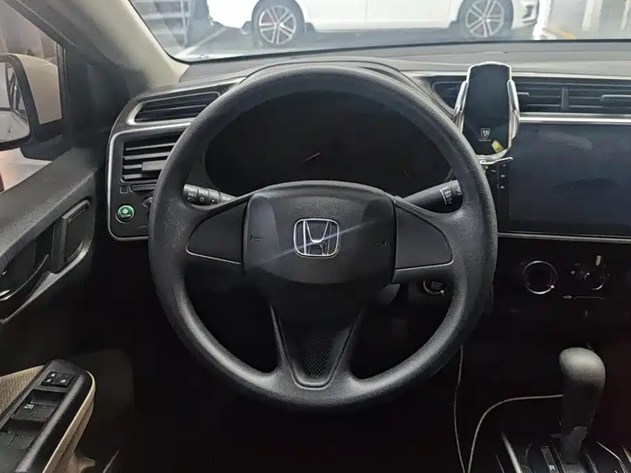 Honda Greiz 2019 2016 1.5L CVT Classic Edition