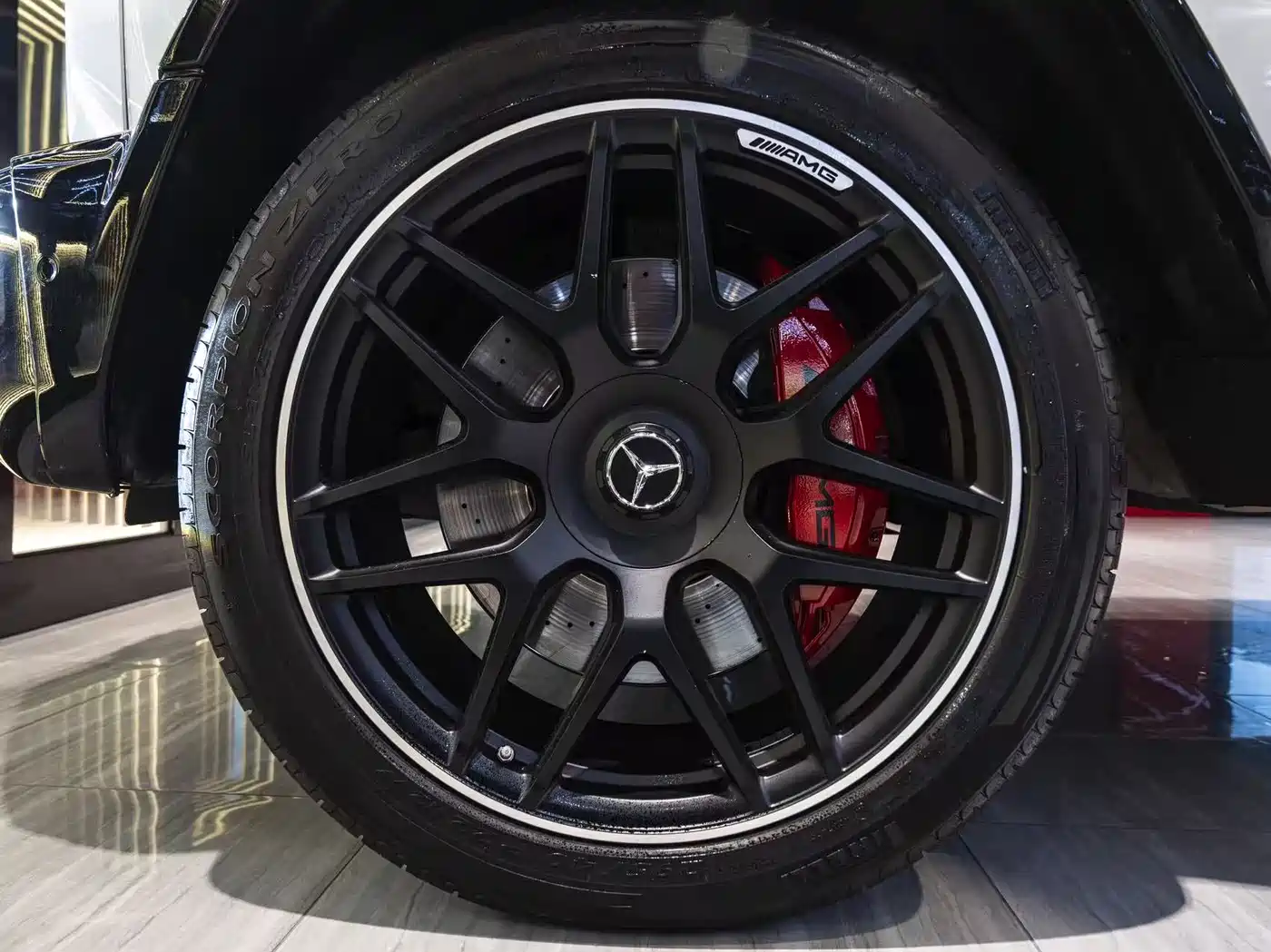 Mercedes-Benz G-Class AMG 2019 AMG G 63 фото 9