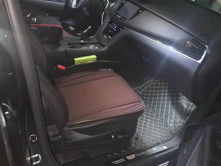 Cadillac XT5 2018 25T Luxury фото 8