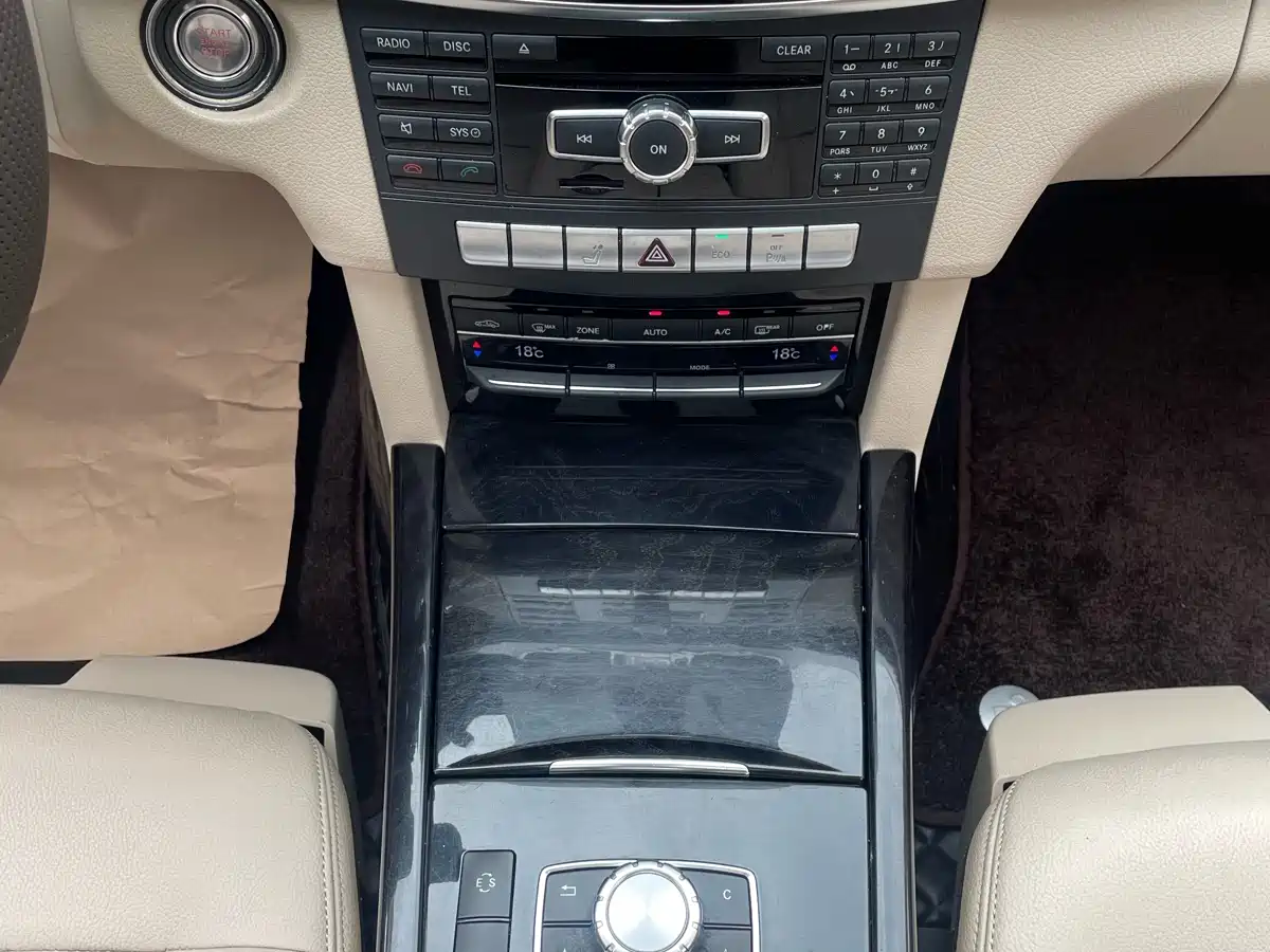 Mercedes-Benz E-Class 2014 E 260 L Sport фото 13