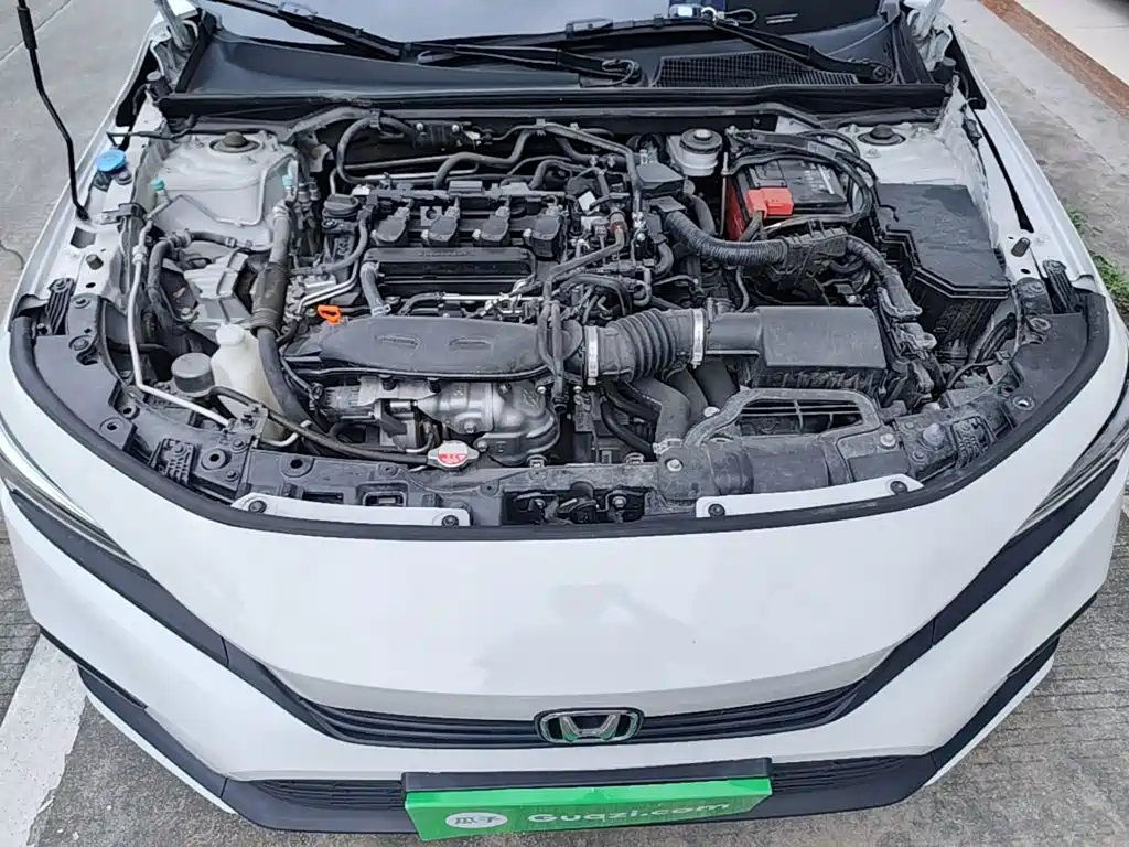Фото 20 - Honda Civic