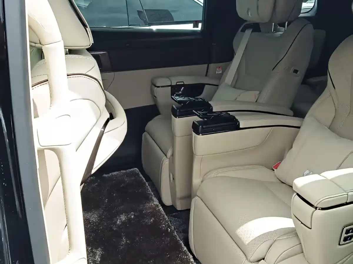 Toyota Alphard 2024 Hybrid 2.5L Prestige Edition фото 5