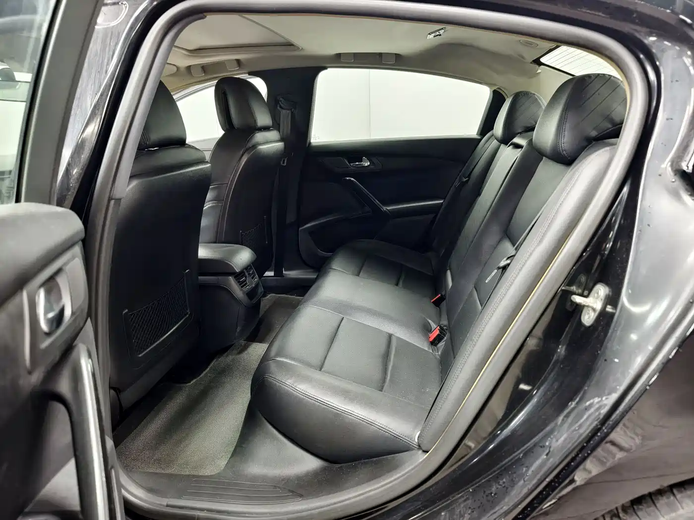 Peugeot 508 2013 2.0L 2nd Anniversary Auto Sunroof Classic Edition фото 13