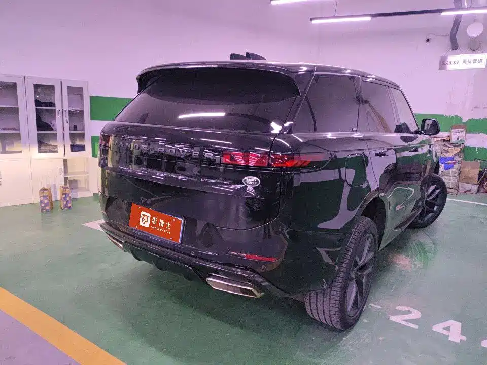 2026 Land Rover Range Rover Sport
