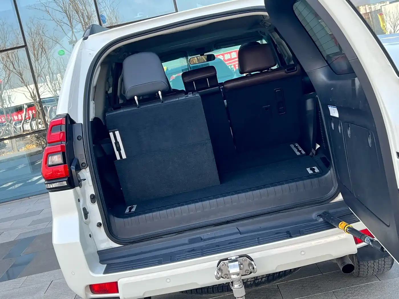 Toyota Prado 2018 3.5L Automatic TX-L Rear-mounted Spare Tire фото 7