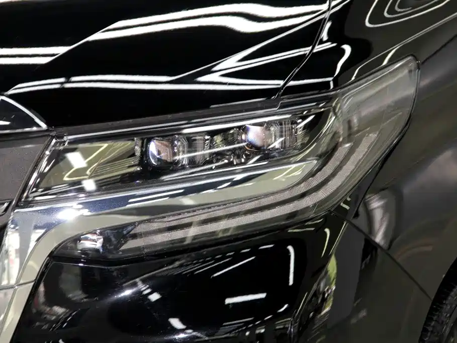 Toyota Alphard 2021 Hybrid 2.5L Premium фото 26