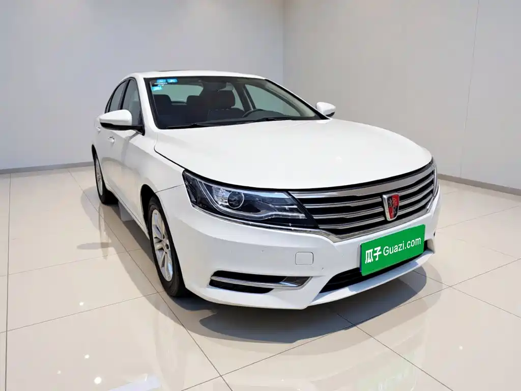 Фото 3 - Roewe i6